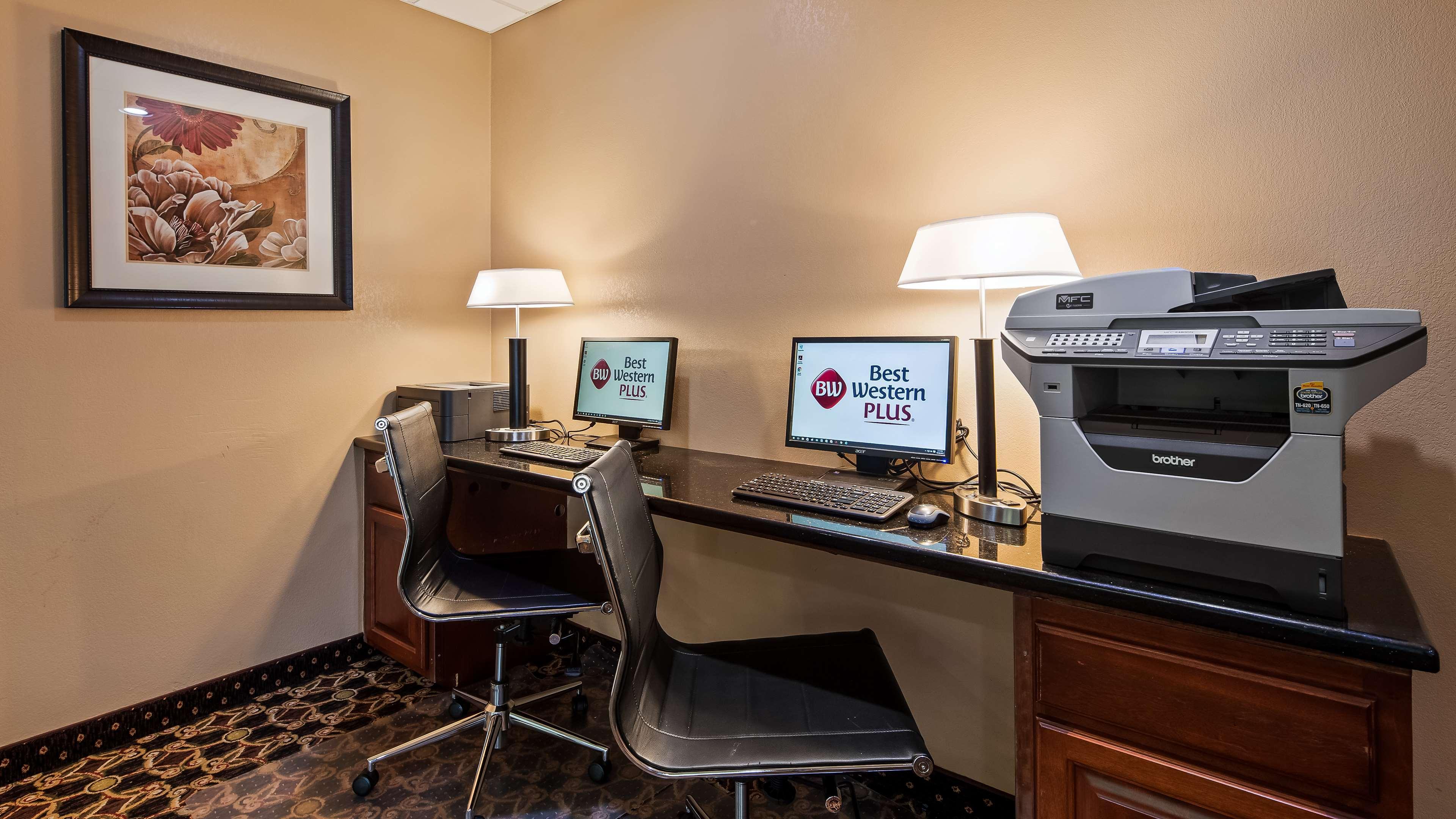 Best Western Plus Kansas City Airport - Kci East Εξωτερικό φωτογραφία