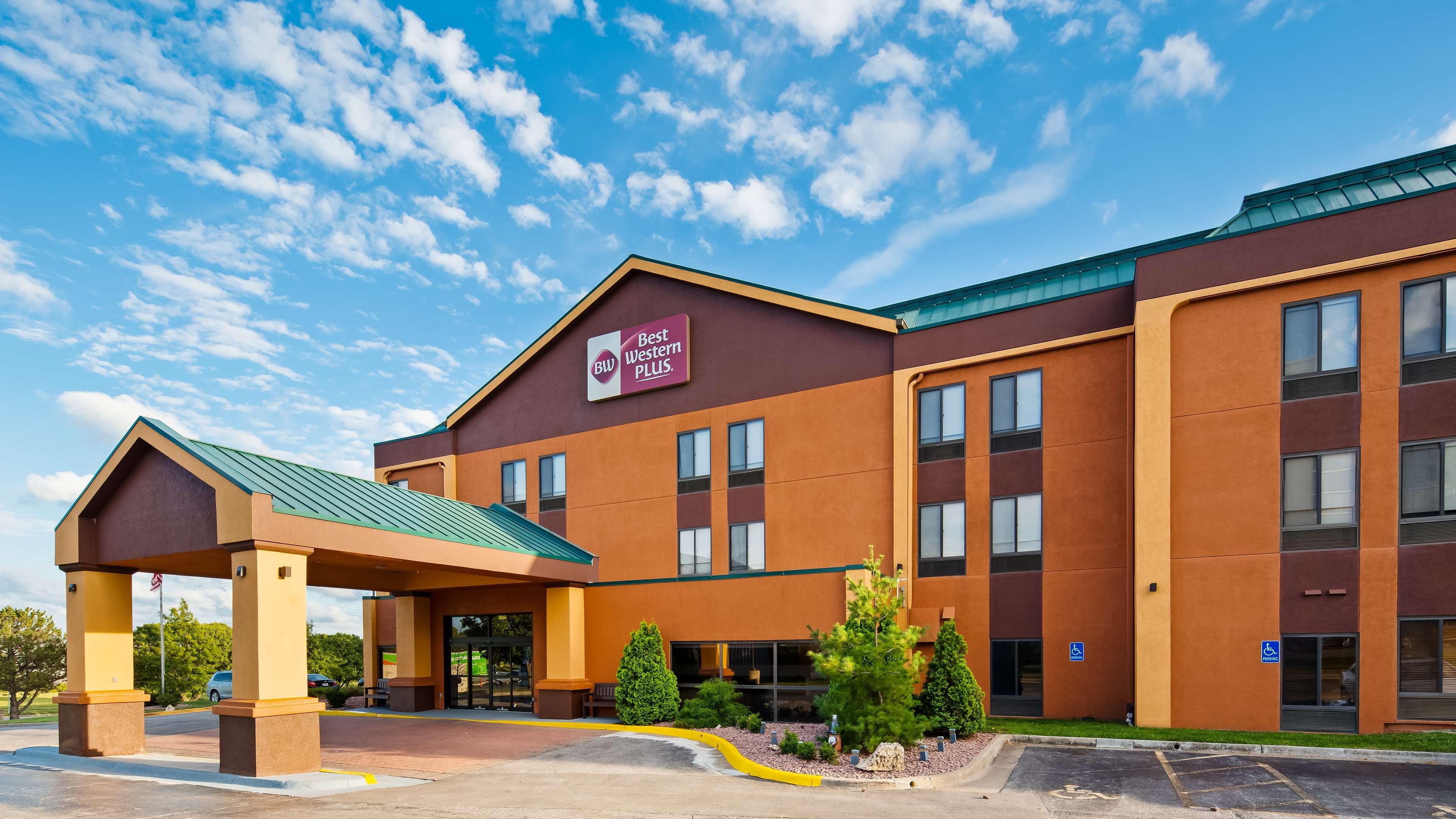 Best Western Plus Kansas City Airport - Kci East Εξωτερικό φωτογραφία