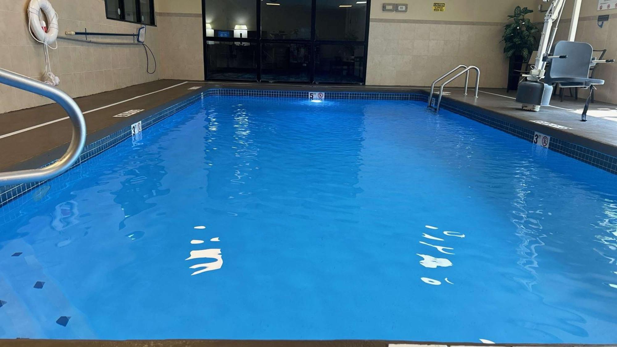 Best Western Plus Kansas City Airport - Kci East Εξωτερικό φωτογραφία