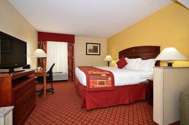 Best Western Plus Kansas City Airport - Kci East Εξωτερικό φωτογραφία